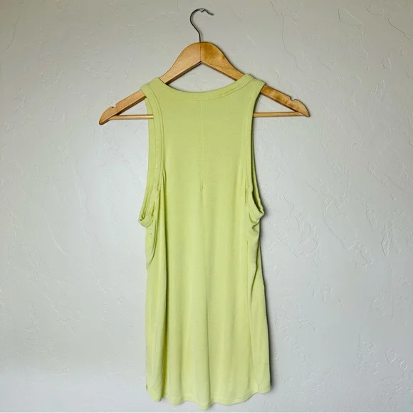 Lululemon Women’s Hold Tight Crewneck Tank Top Size 6 - Picture 5 of 7